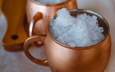 5 tips voor het malen van ijs voor ijskoffie zonder blender of ijsbreker