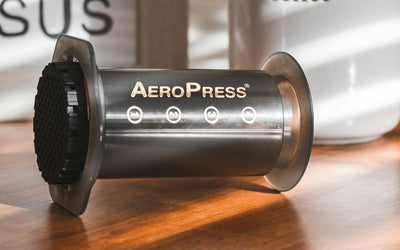 French Press vs AeroPress: onderzoek naar het verschil tussen deze twee zetmethoden