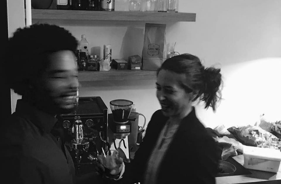 Marvin en Eline, Zwarte Roes, Hoornse koffiebranderij